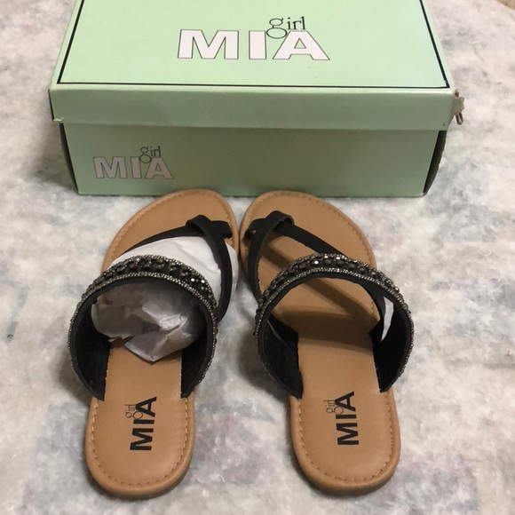 Mia Maisey Toe Thong Beaded Sandal - Picture 5 of 5